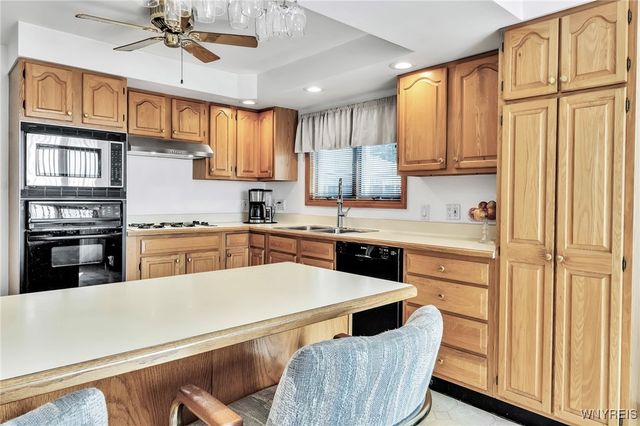 3976 Southwestern Boulevard, Orchard Park, NY 14127