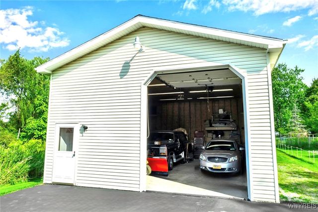 3976 Southwestern Boulevard, Orchard Park, NY 14127