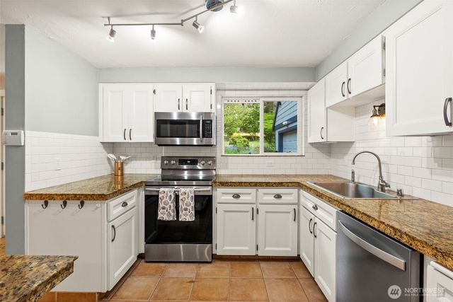 10710 Minterwood Drive NW, Gig Harbor, WA 98329