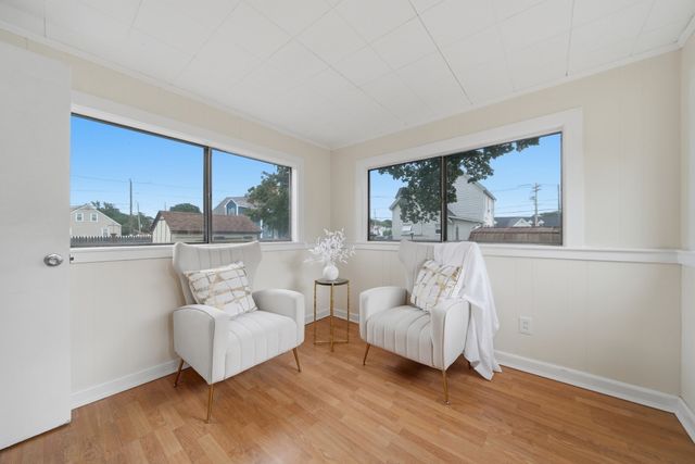 3 Carlton St, Peabody, MA 01960