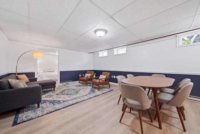 3 Carlton St, Peabody, MA 01960