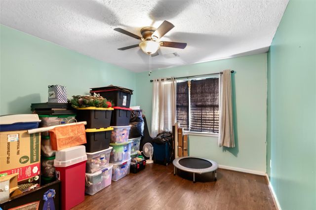 3418 Sandy Forks Drive, Kingwood, TX 77339