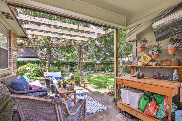 3418 Sandy Forks Drive, Kingwood, TX 77339