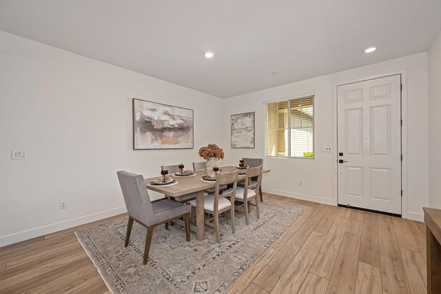 5030 Wolfberry Way, Roseville, CA 95747