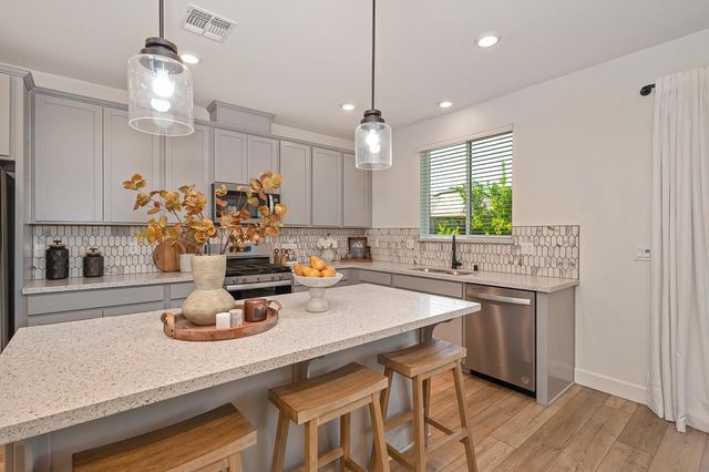 5030 Wolfberry Way, Roseville, CA 95747