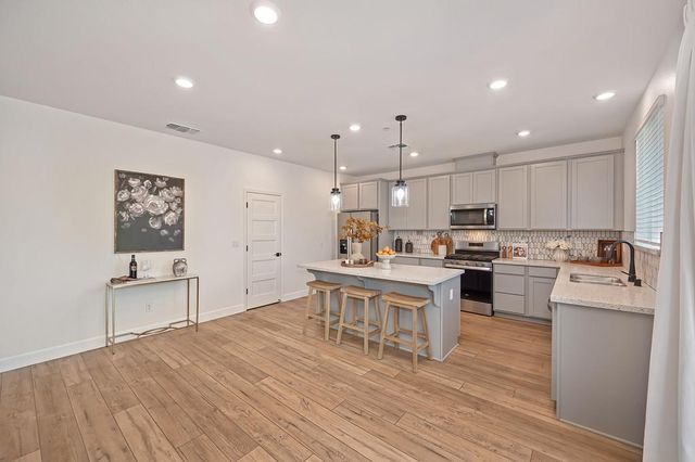 5030 Wolfberry Way, Roseville, CA 95747
