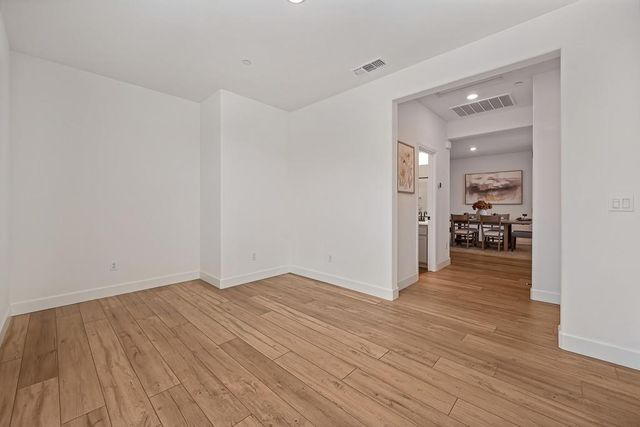 5030 Wolfberry Way, Roseville, CA 95747