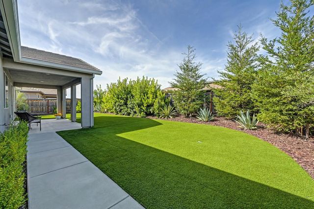 5030 Wolfberry Way, Roseville, CA 95747