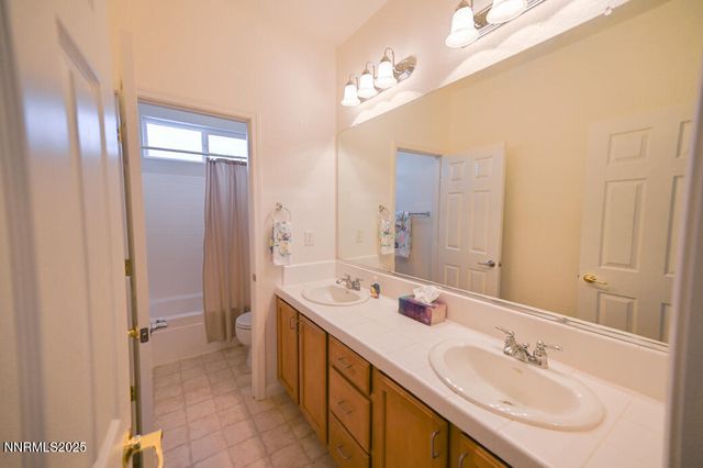 812 Ballybunion Drive, Dayton, NV 89403