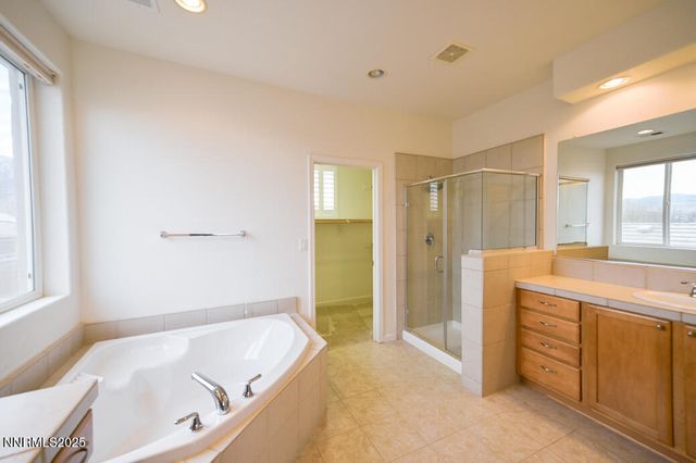 812 Ballybunion Drive, Dayton, NV 89403