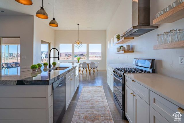 5089 W 3175 S, Hurricane, UT 84737