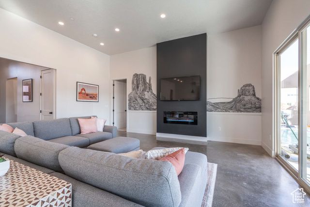 5089 W 3175 S, Hurricane, UT 84737