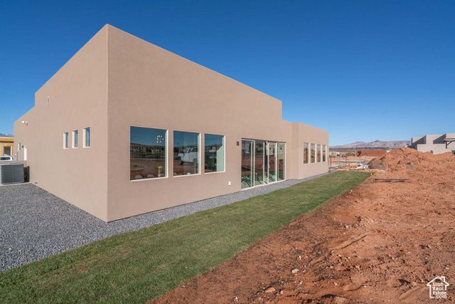 5089 W 3175 S, Hurricane, UT 84737