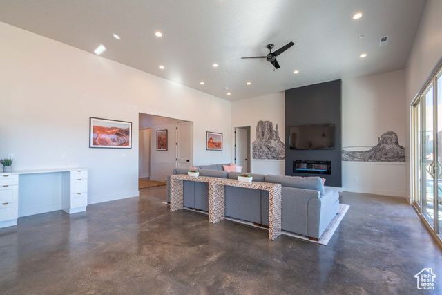 5089 W 3175 S, Hurricane, UT 84737