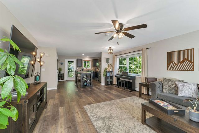 30 Melissa Way Unit C, Laconia, NH 03246