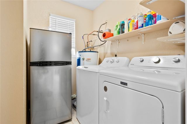 1965 Chandler Pl, Ingleside, TX 78362