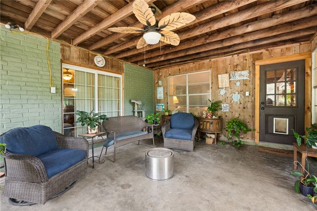 1965 Chandler Pl, Ingleside, TX 78362