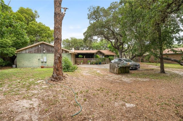 1965 Chandler Pl, Ingleside, TX 78362