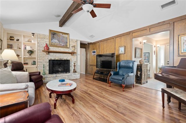 1965 Chandler Pl, Ingleside, TX 78362