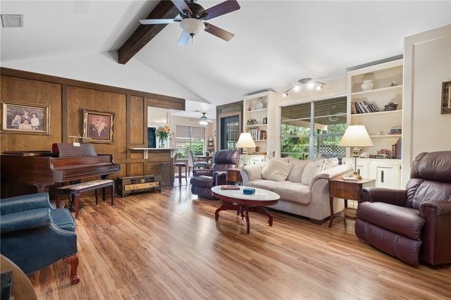 1965 Chandler Pl, Ingleside, TX 78362