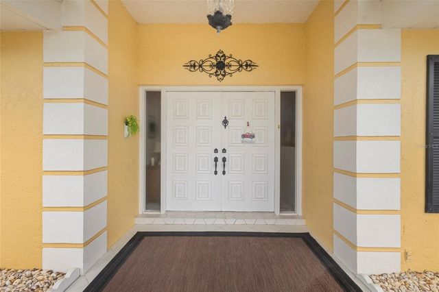 1932 PEBBLE BEACH COURT, Venice, FL 34293