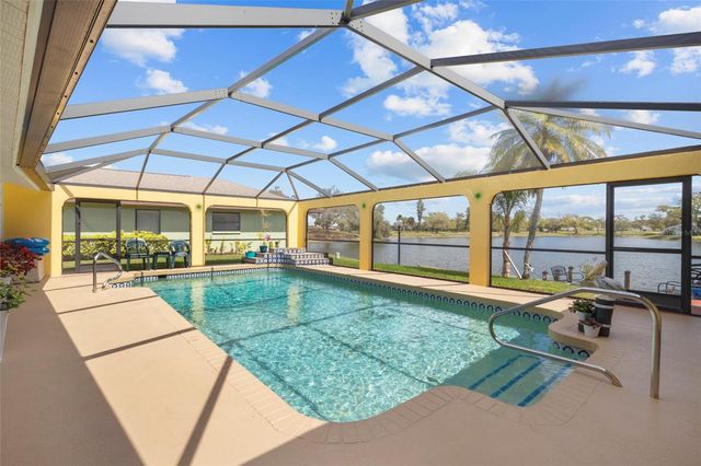 1932 PEBBLE BEACH COURT, Venice, FL 34293
