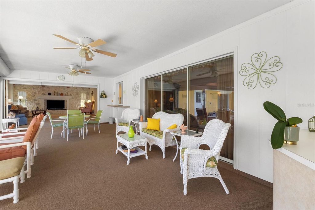 Image 29 of property listing at 1932 PEBBLE BEACH COURT, Venice, FL 34293