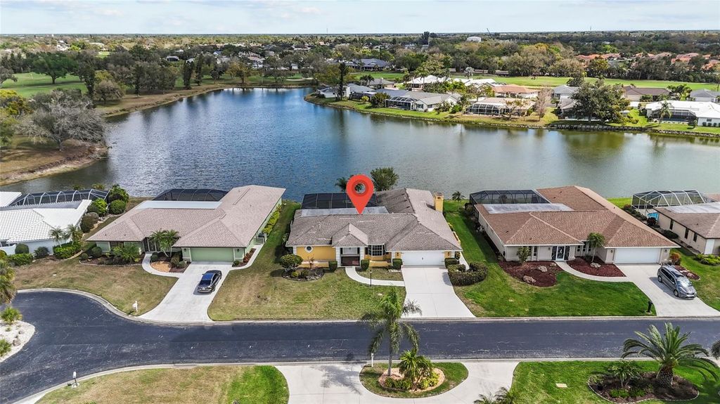 Image 33 of property listing at 1932 PEBBLE BEACH COURT, Venice, FL 34293