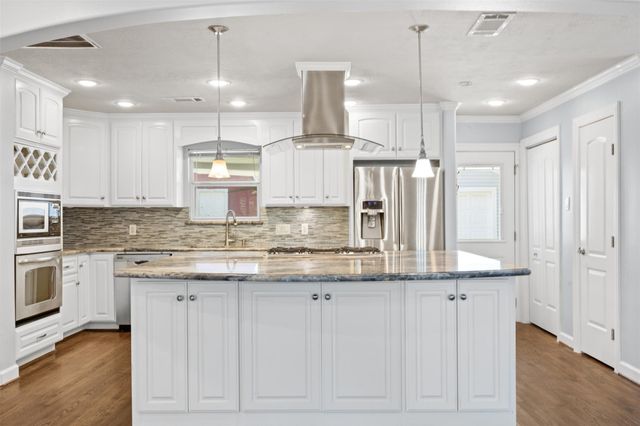 1705 Althea Drive, Houston, TX 77018