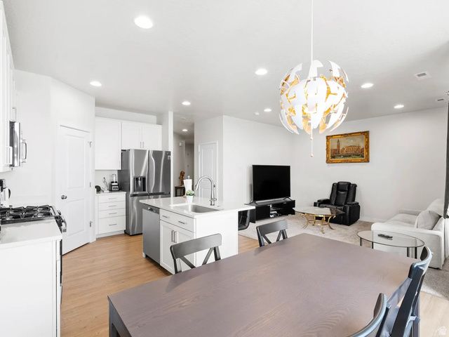3306 W 3715 S, West Haven, UT 84401