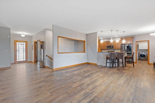 2776 W Hogan Avenue, La Porte, IN 46350