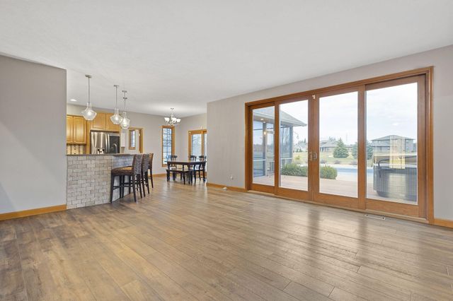 2776 W Hogan Avenue, La Porte, IN 46350