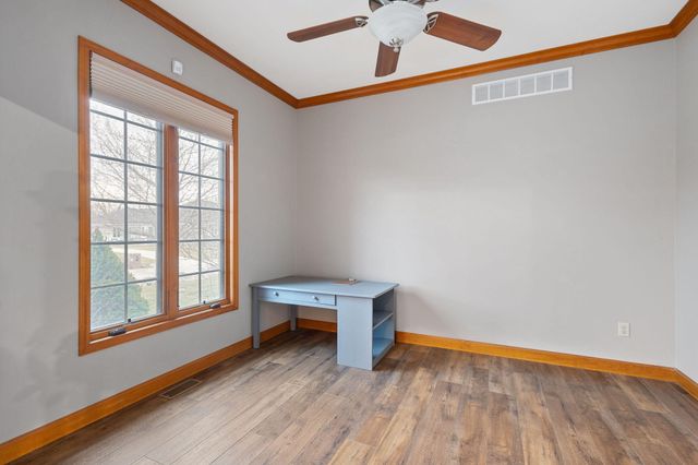 2776 W Hogan Avenue, La Porte, IN 46350