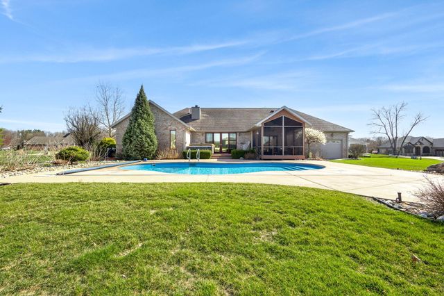 2776 W Hogan Avenue, La Porte, IN 46350