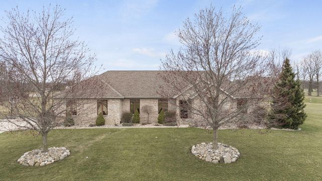 2776 W Hogan Avenue, La Porte, IN 46350