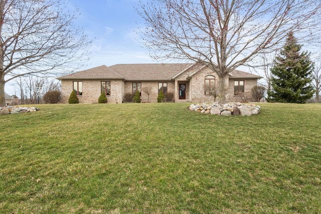 2776 W Hogan Avenue, La Porte, IN 46350