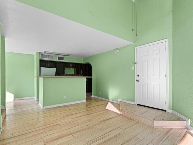 2311 Basil Drive C202, Arlington, TX 76006
