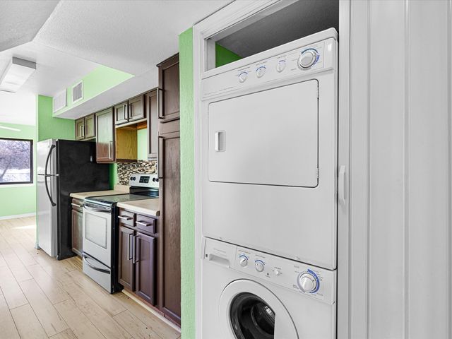 2311 Basil Drive C202, Arlington, TX 76006