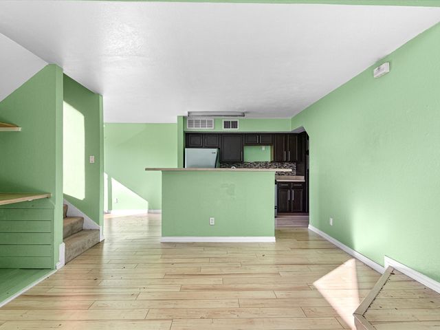 2311 Basil Drive C202, Arlington, TX 76006