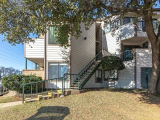 2311 Basil Drive C202, Arlington, TX 76006