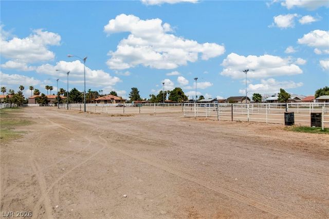5452 Escondido Street, Las Vegas, NV 89119