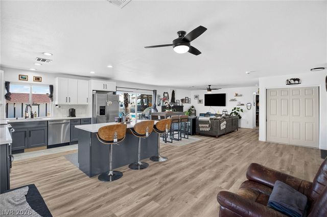 5452 Escondido Street, Las Vegas, NV 89119