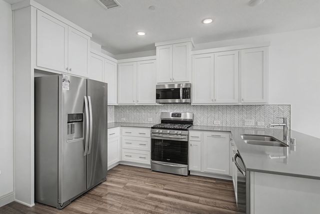 6032 Silverado Trail, Mckinney, TX 75070