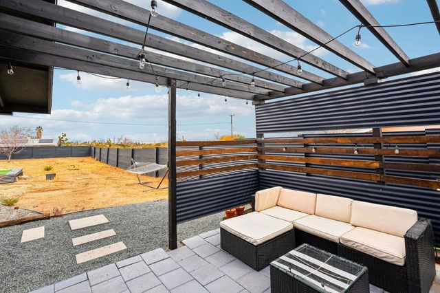 57816 Saratoga Avenue, Yucca Valley, CA 92284