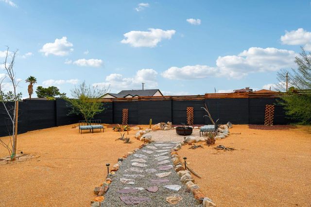 57816 Saratoga Avenue, Yucca Valley, CA 92284