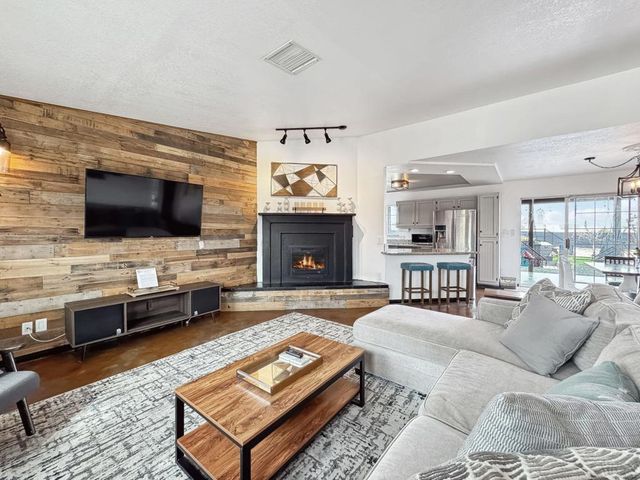 57816 Saratoga Avenue, Yucca Valley, CA 92284