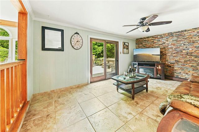 4253 Biddeford Circle, Buckingham, PA 18902