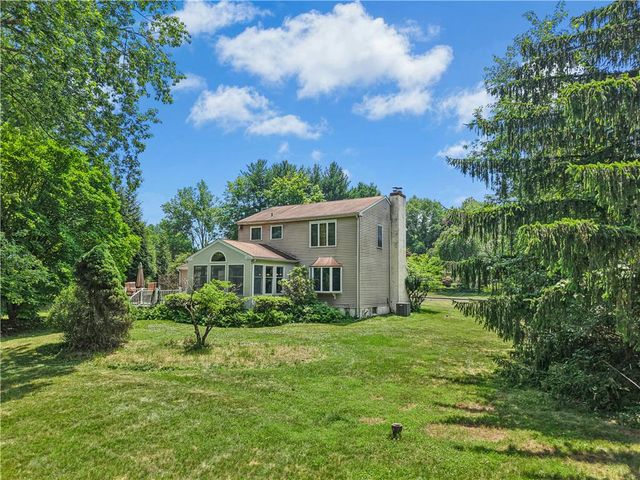 4253 Biddeford Circle, Buckingham, PA 18902