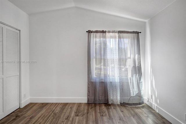 104 Wedgewood Lakes S, Greenacres, FL 33463