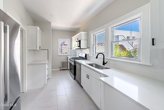 39 Taft Avenue, Albany, NY 12203